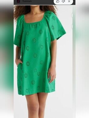 Free Assembly Green Eyelet Shift Dress Size M.